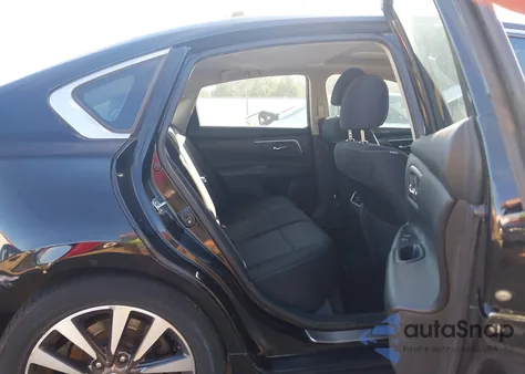 2016 Nissan Altima 2.5 Sv z USA, uszkodzony, nr VIN 1N4AL3AP9GC183650